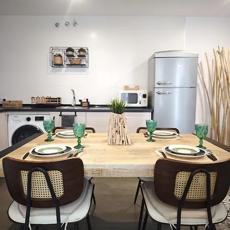 El Tanguillo Little * 加的斯