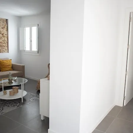 Apartman El Tanguillo Little
