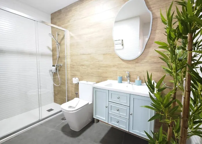 Apartment El Tanguillo Little