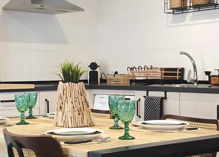 El Tanguillo Little *